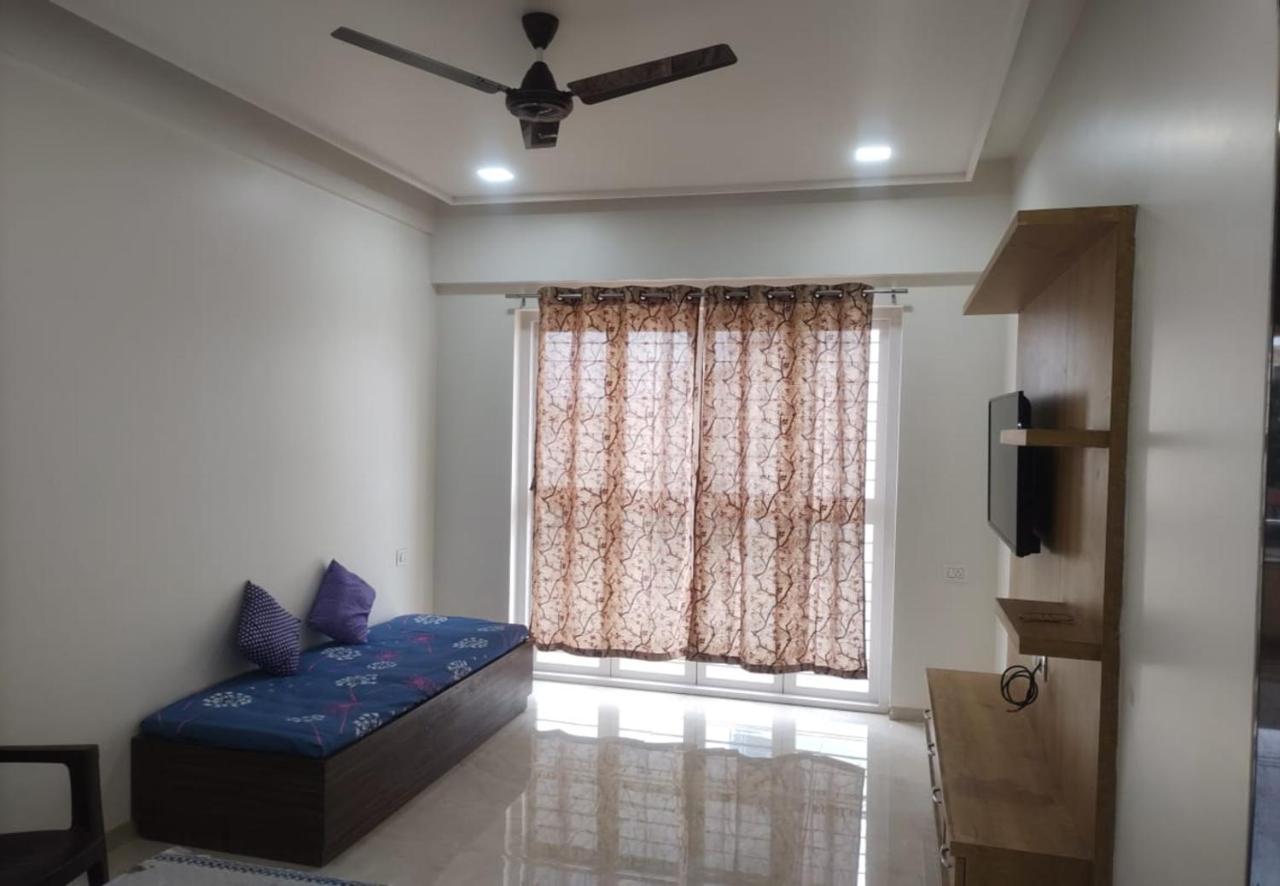 Shiv- Vatsalya Homestay Nashik Buitenkant foto